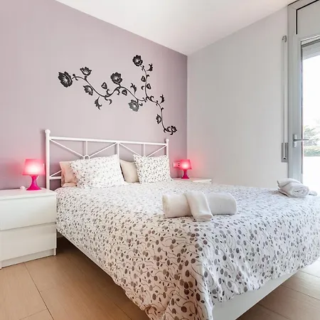 Sea & Beach Lloret يوريت دي مار
